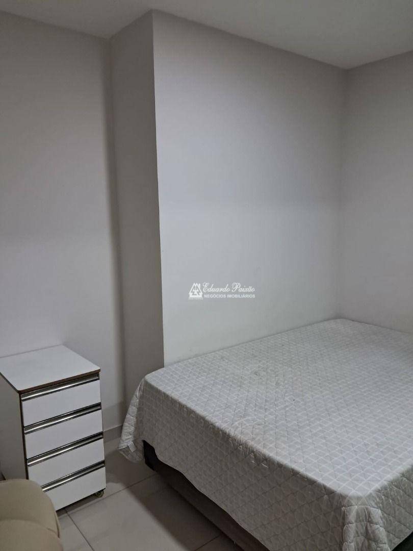 Apartamento para alugar com 2 quartos, 66m² - Foto 7