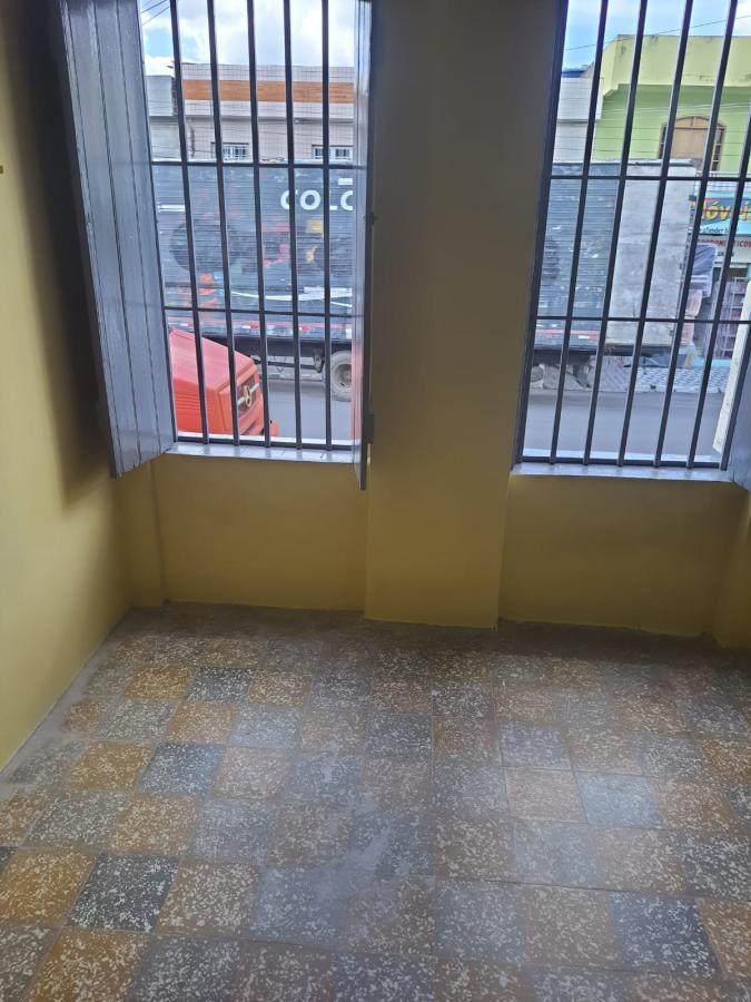 Casa para alugar com 4 quartos, 200m² - Foto 3