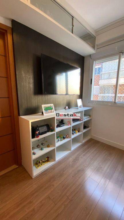 Apartamento à venda com 3 quartos, 138m² - Foto 19