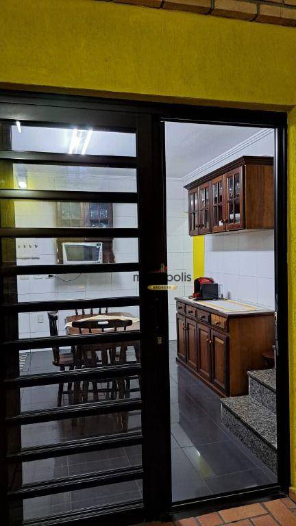 Sobrado à venda com 3 quartos, 268m² - Foto 9