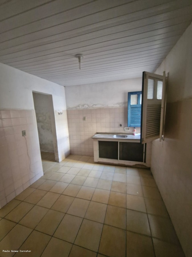 Casa à venda com 2 quartos, 150m² - Foto 13