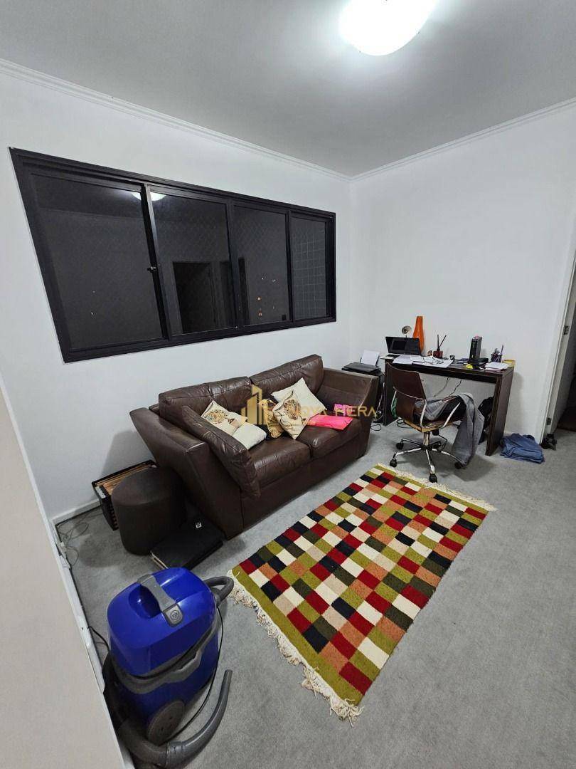 Apartamento à venda com 3 quartos, 154m² - Foto 15