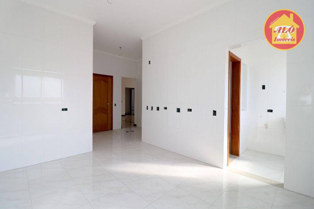 Apartamento à venda com 4 quartos, 205m² - Foto 1