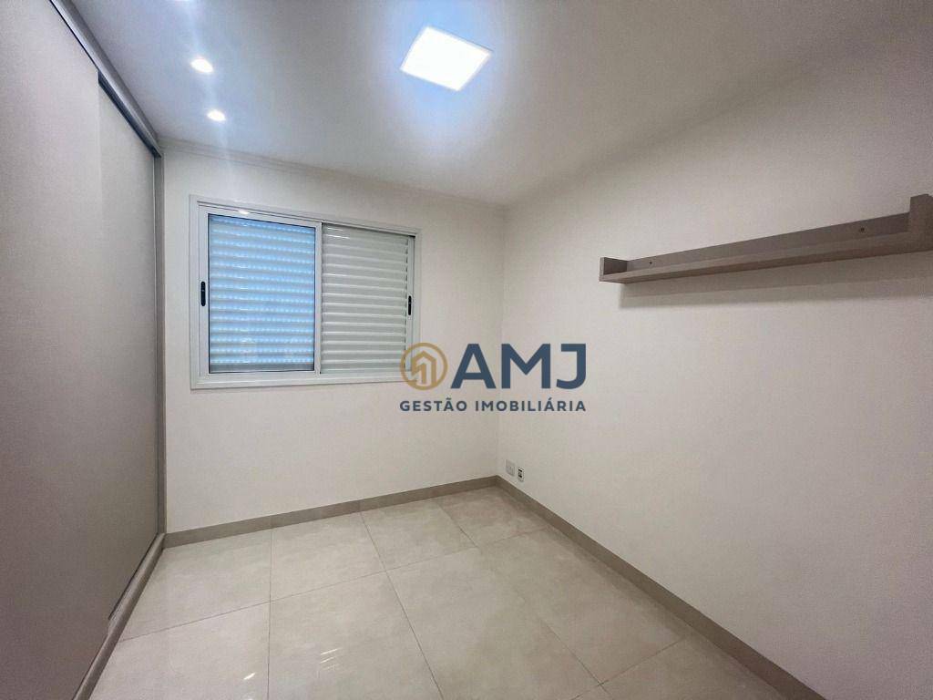 Apartamento à venda com 3 quartos, 141m² - Foto 14