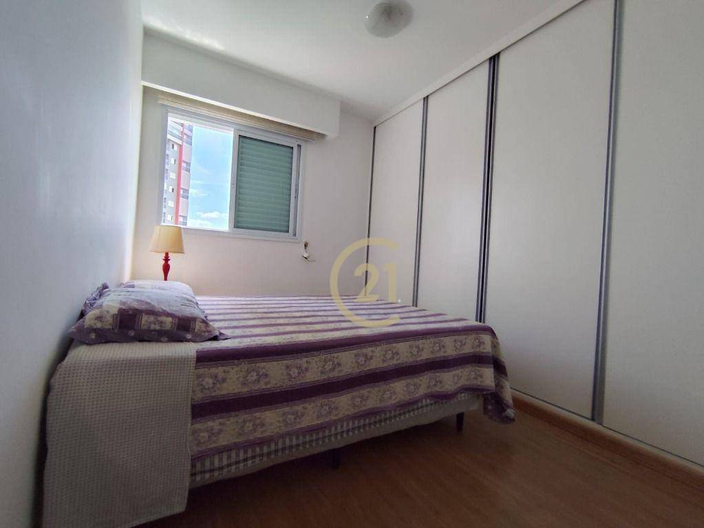 Apartamento à venda com 4 quartos, 188m² - Foto 11