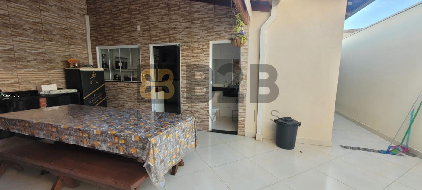 Casa à venda com 2 quartos, 145m² - Foto 5