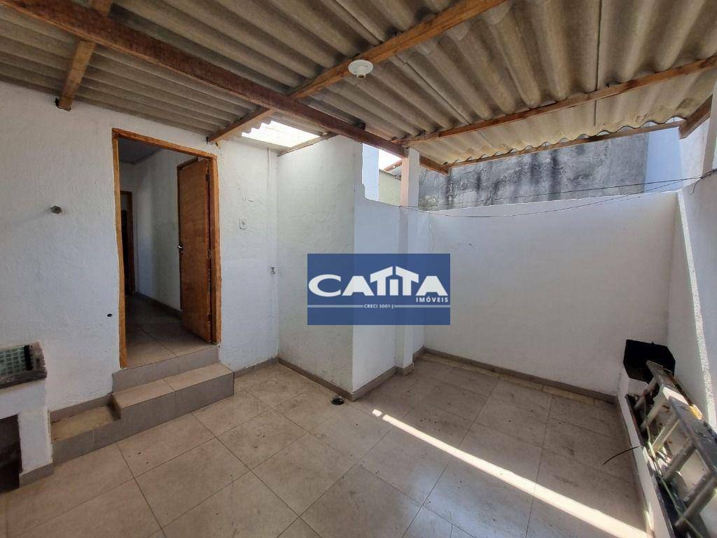 Casa para alugar com 1 quarto, 75m² - Foto 20