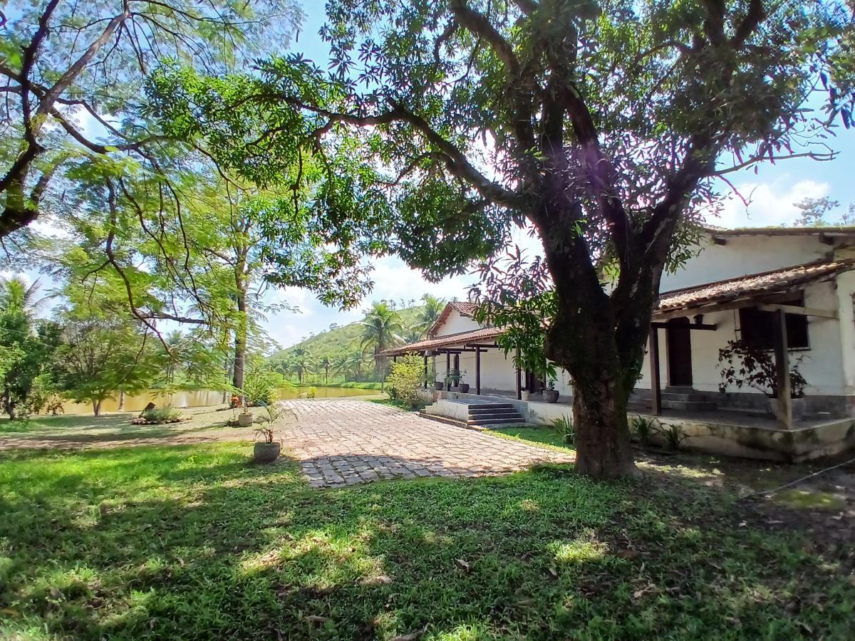 Fazenda à venda com 3 quartos, 26000m² - Foto 1