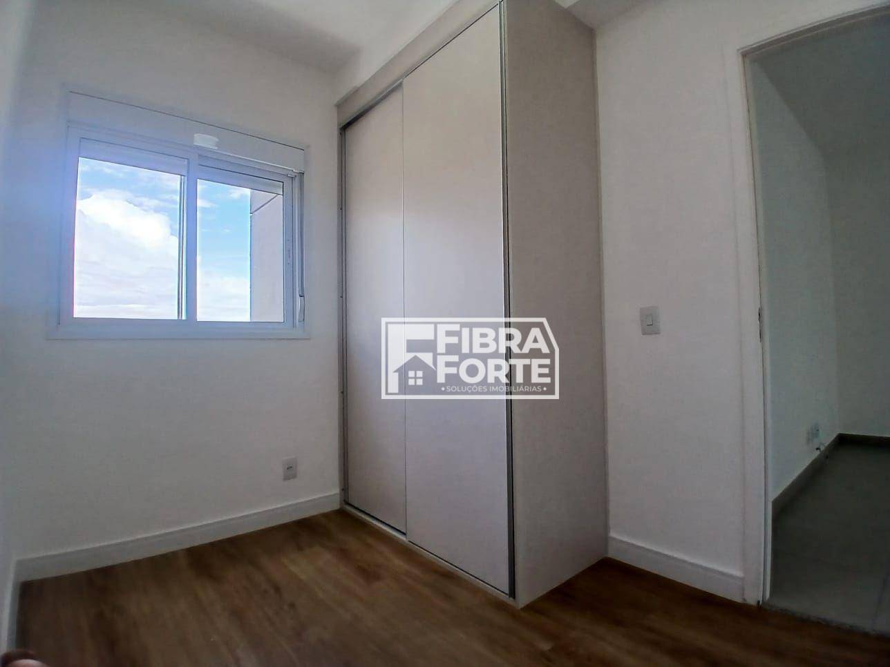 Apartamento para alugar com 2 quartos, 72m² - Foto 28