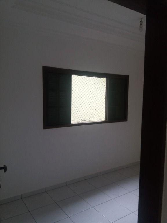 Sobrado à venda com 4 quartos, 252m² - Foto 34