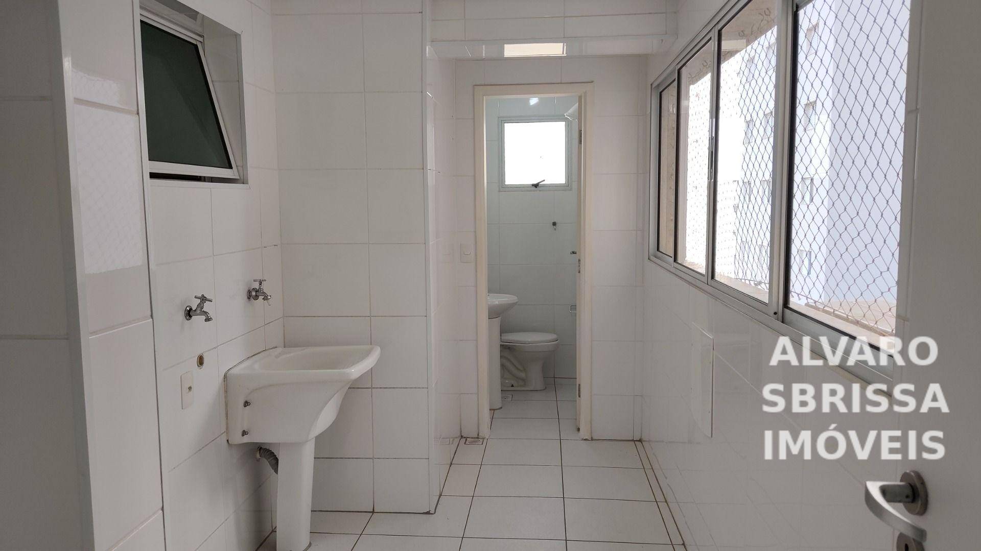 Apartamento à venda com 3 quartos, 134m² - Foto 31