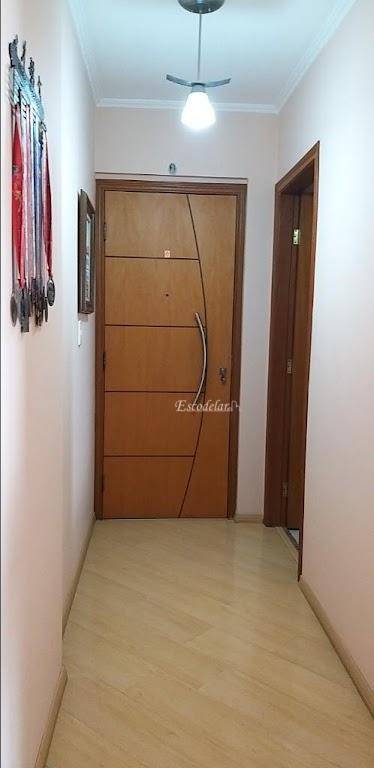 Apartamento à venda com 2 quartos, 62m² - Foto 11