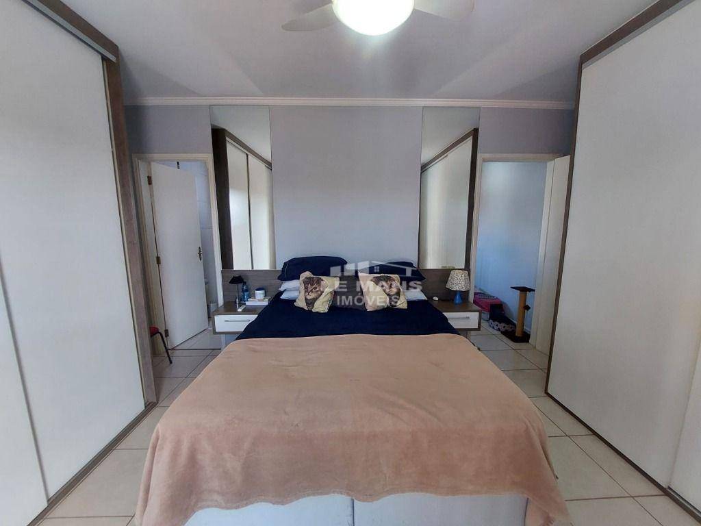 Casa à venda com 2 quartos, 125m² - Foto 18