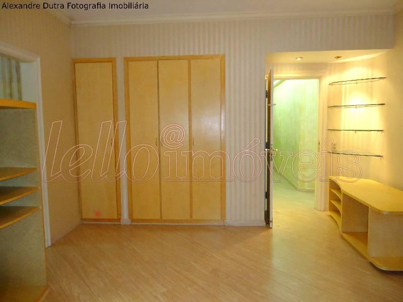 Apartamento para alugar com 3 quartos, 238m² - Foto 19