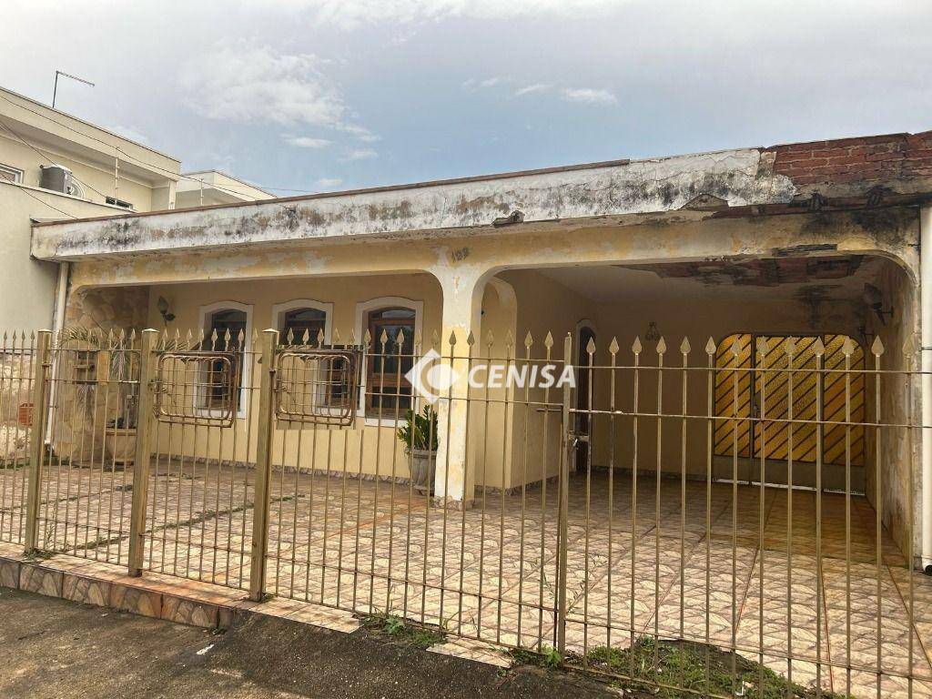 Casa à venda com 3 quartos, 154m² - Foto 1