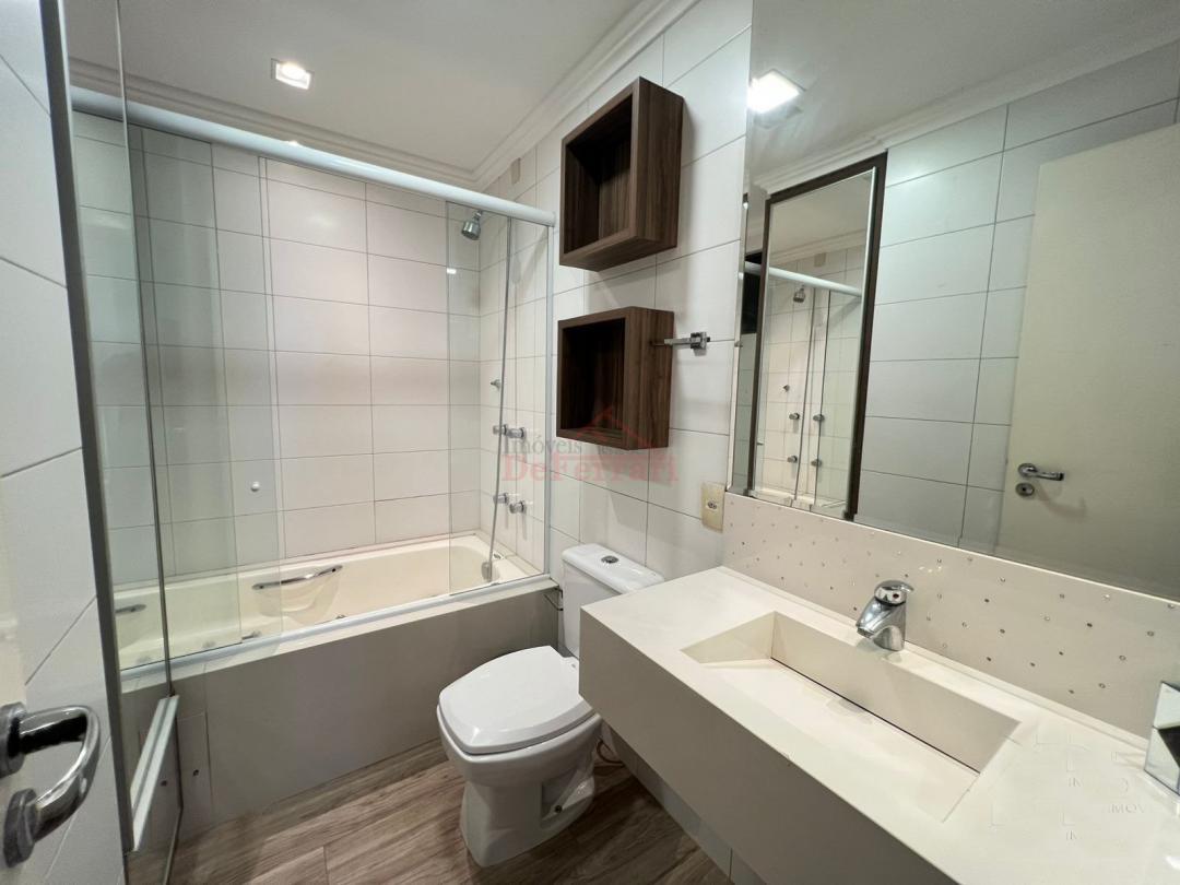 Apartamento à venda com 3 quartos, 20m² - Foto 12