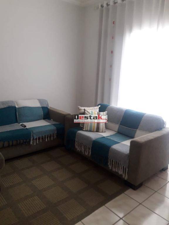 Apartamento à venda com 3 quartos, 63m² - Foto 2