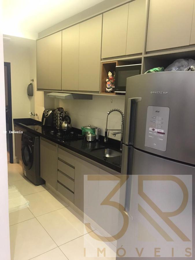 Apartamento para alugar com 2 quartos, 60m² - Foto 5