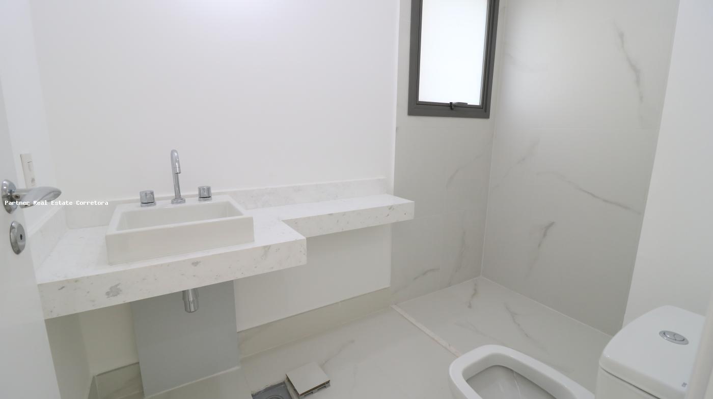 Apartamento à venda com 4 quartos, 244m² - Foto 21