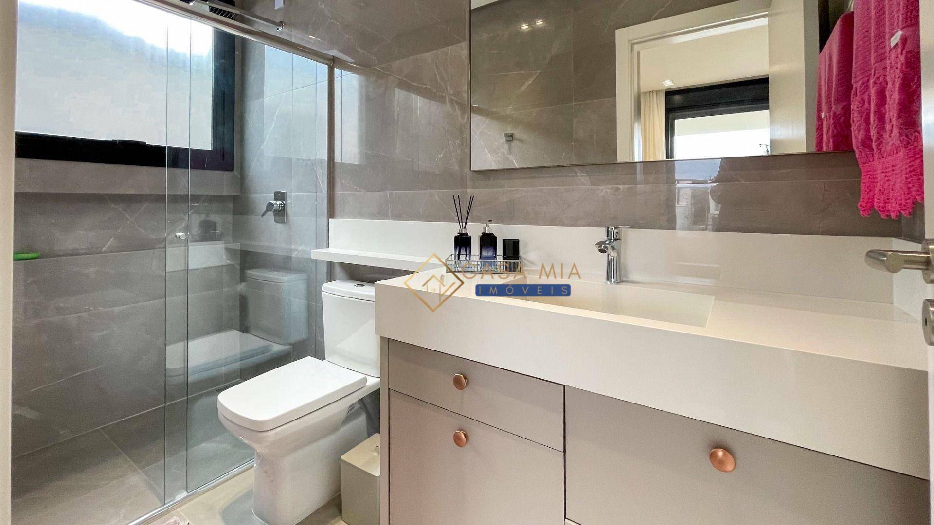 Casa de Condomínio à venda com 4 quartos, 370m² - Foto 21