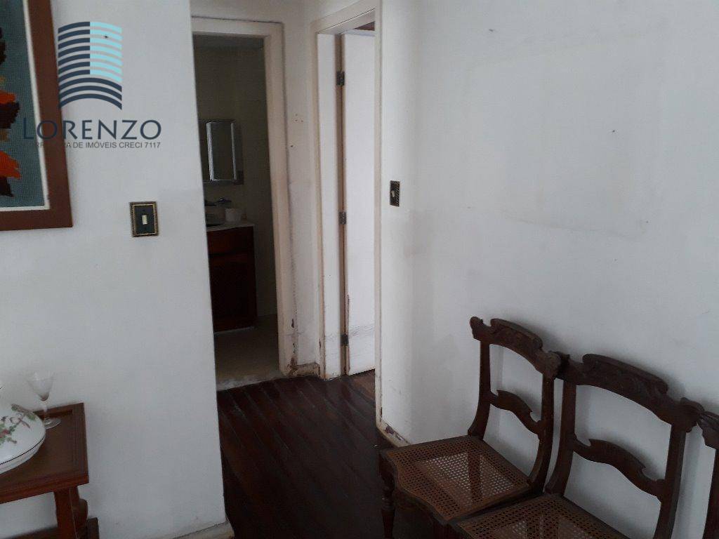 Apartamento à venda com 2 quartos, 90m² - Foto 4