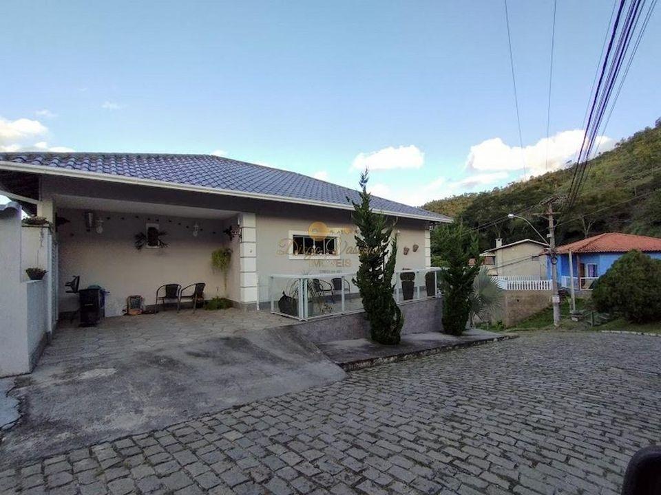 Casa de Condomínio à venda com 3 quartos, 320m² - Foto 4