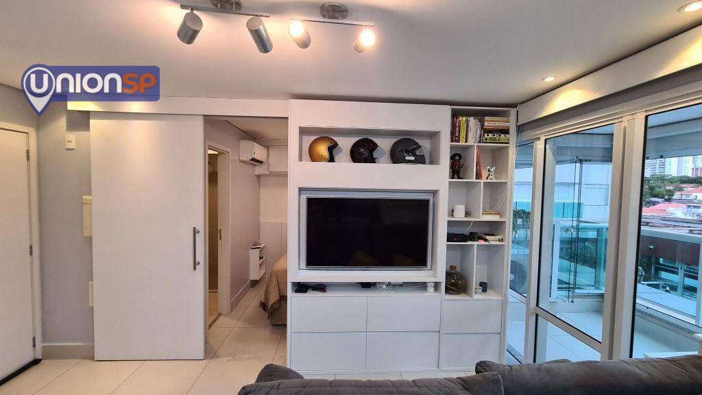 Apartamento à venda com 1 quarto, 43m² - Foto 3