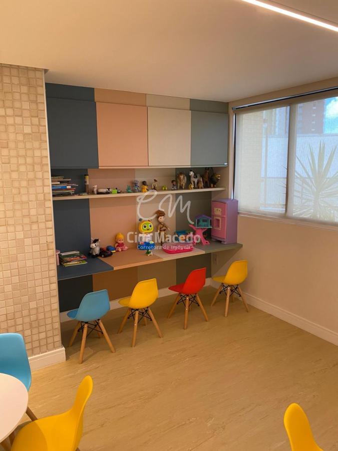 Apartamento à venda com 4 quartos, 202m² - Foto 19