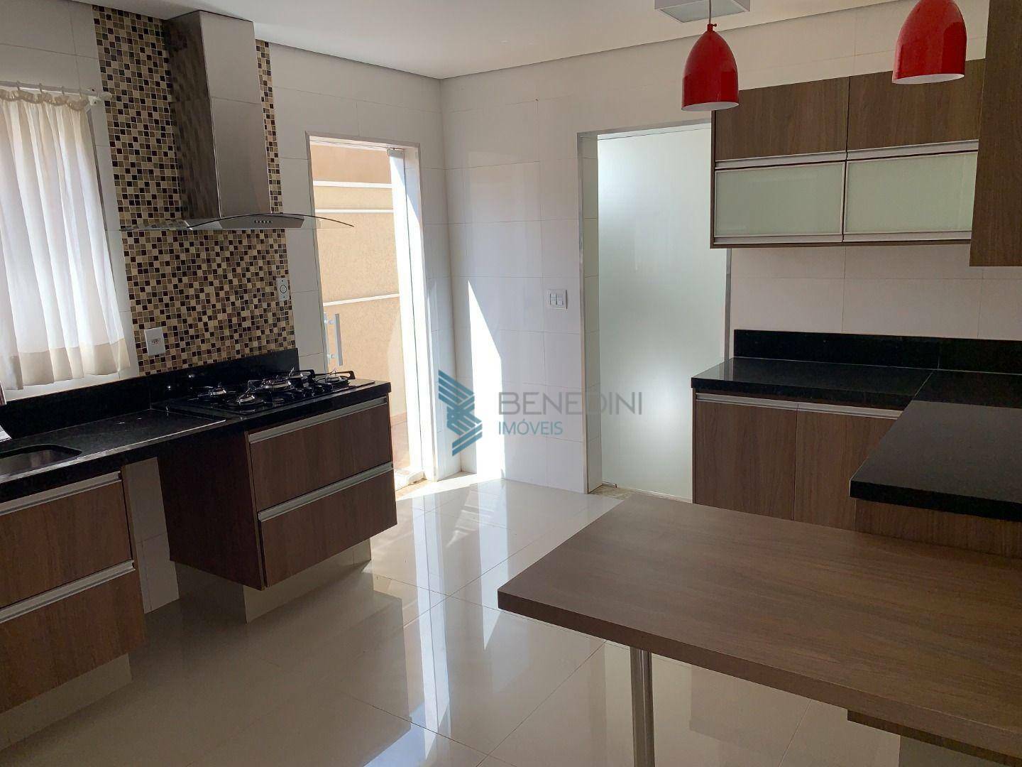 Casa de Condomínio à venda com 3 quartos, 306m² - Foto 10