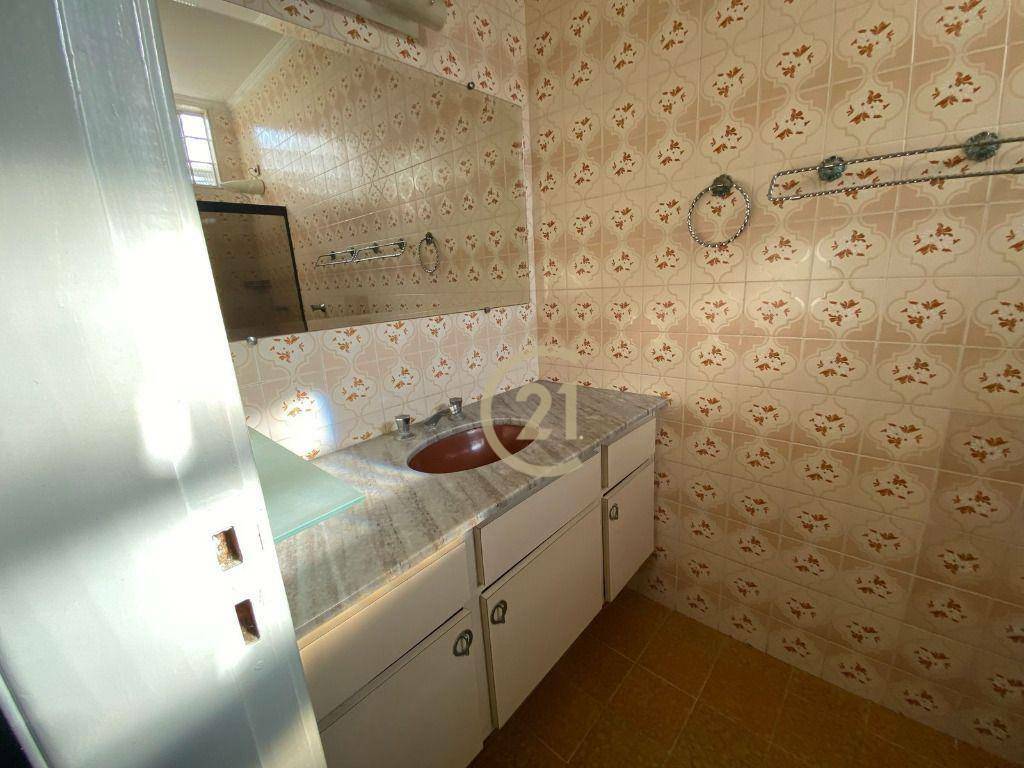 Casa à venda com 2 quartos, 185m² - Foto 13