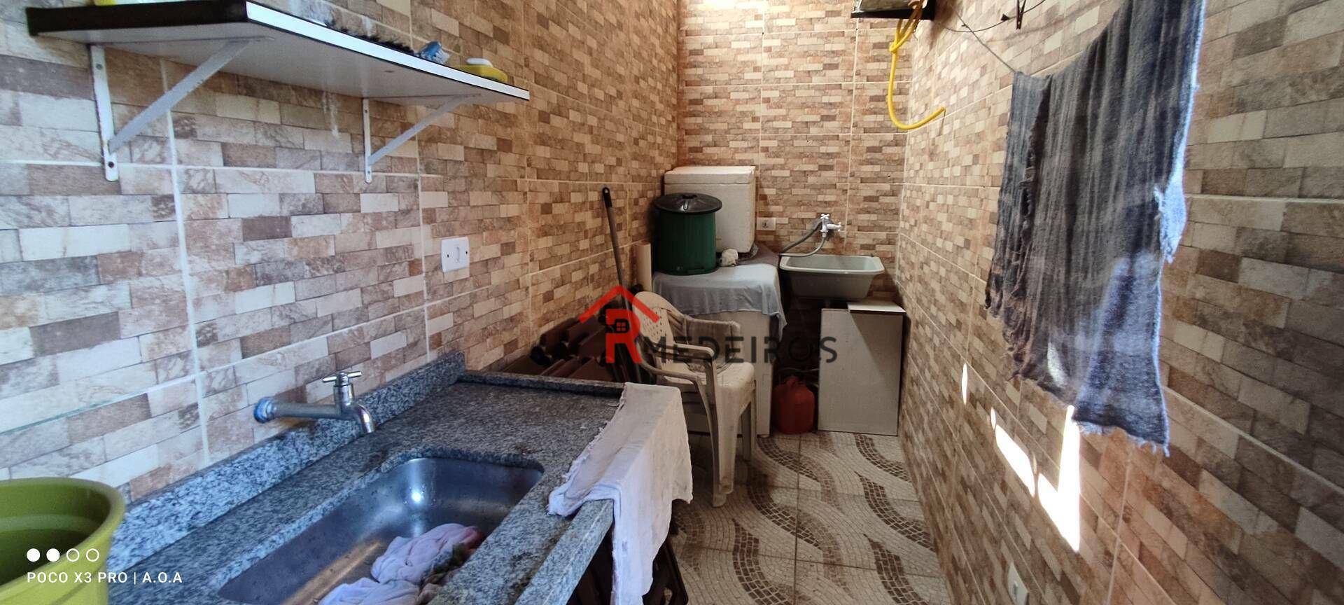 Casa à venda com 2 quartos, 100m² - Foto 8