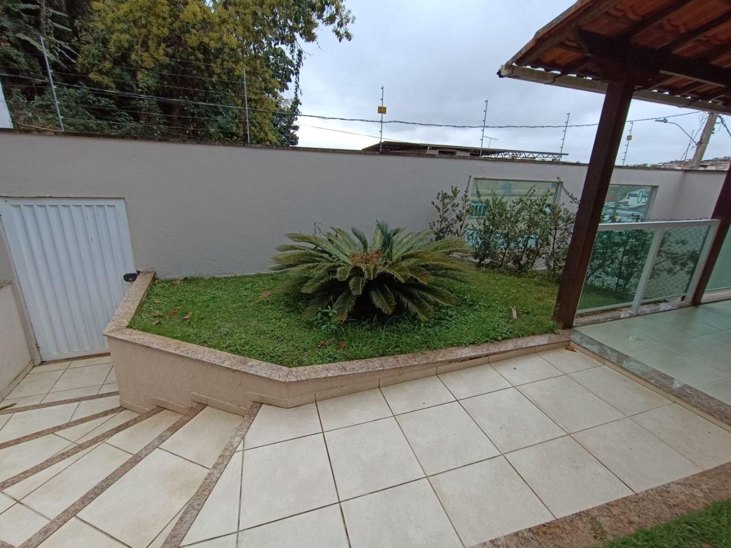 Casa à venda com 3 quartos, 260m² - Foto 30