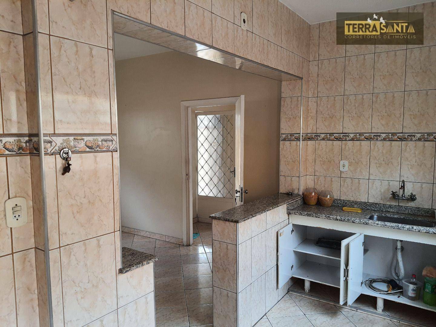 Casa à venda com 3 quartos, 250m² - Foto 5