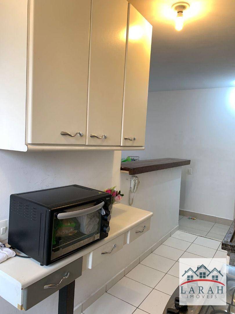 Apartamento à venda com 3 quartos, 70m² - Foto 28