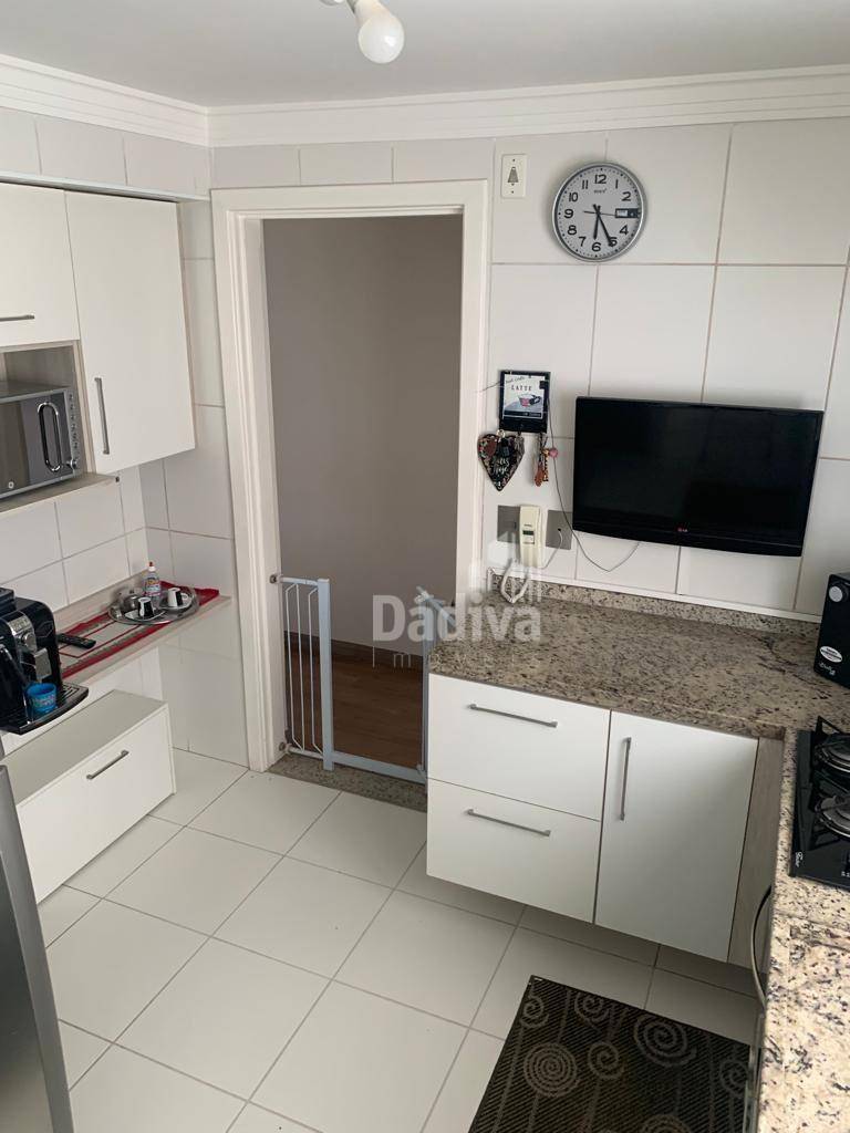 Apartamento à venda com 3 quartos, 90m² - Foto 6