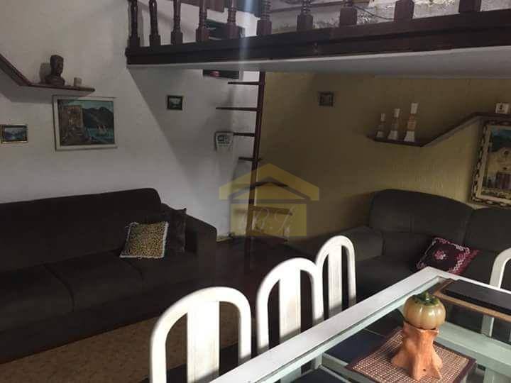 Sobrado à venda com 3 quartos, 180m² - Foto 8