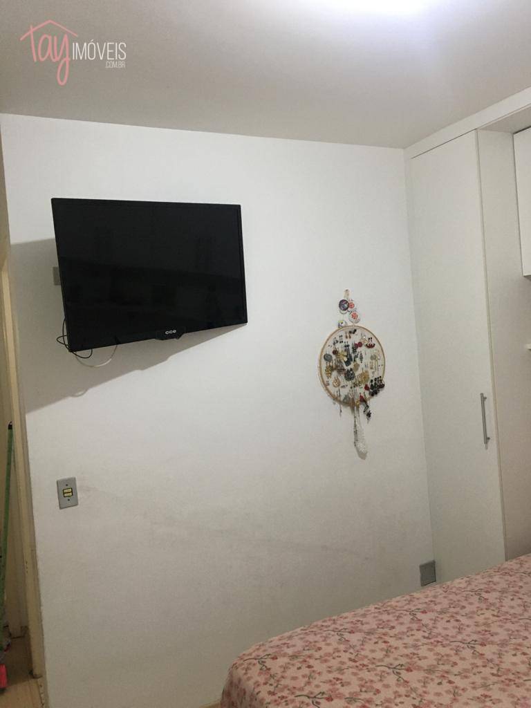 Apartamento à venda com 2 quartos, 72m² - Foto 33