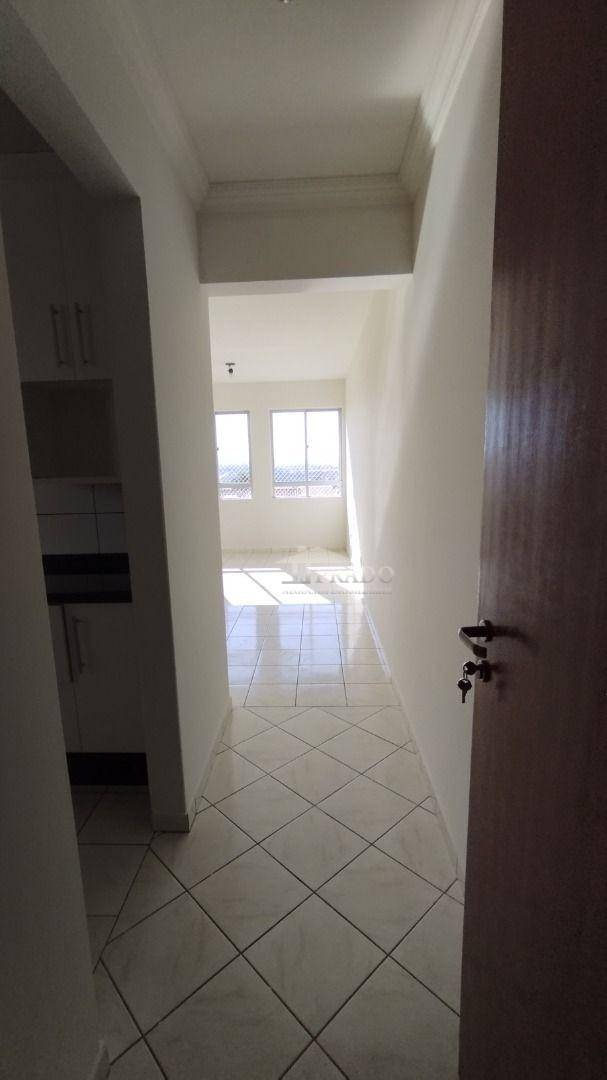 Apartamento à venda com 3 quartos, 70m² - Foto 5