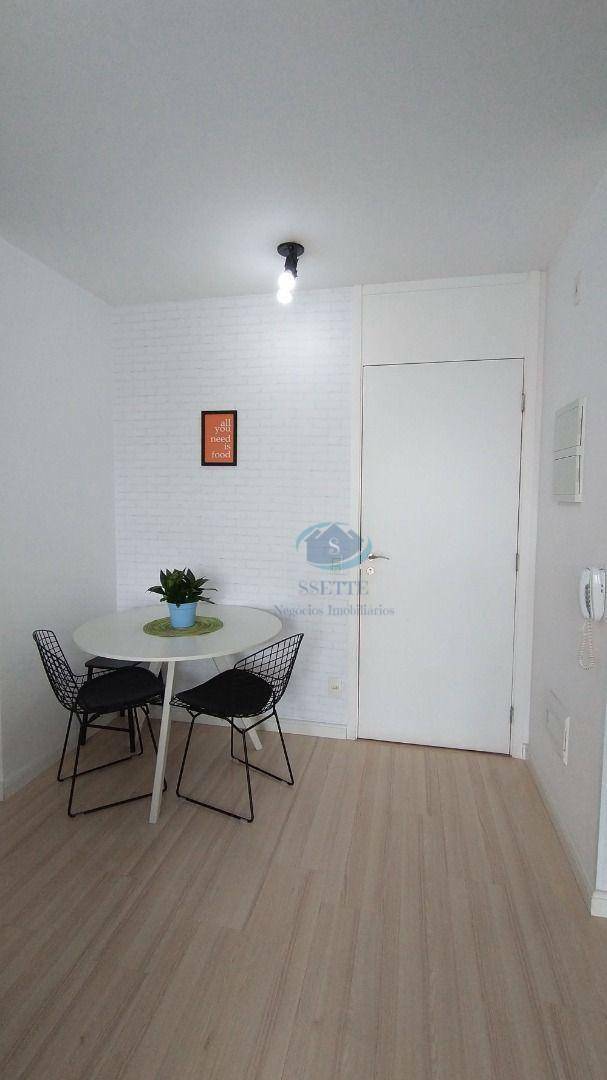 Apartamento à venda com 1 quarto, 40m² - Foto 15