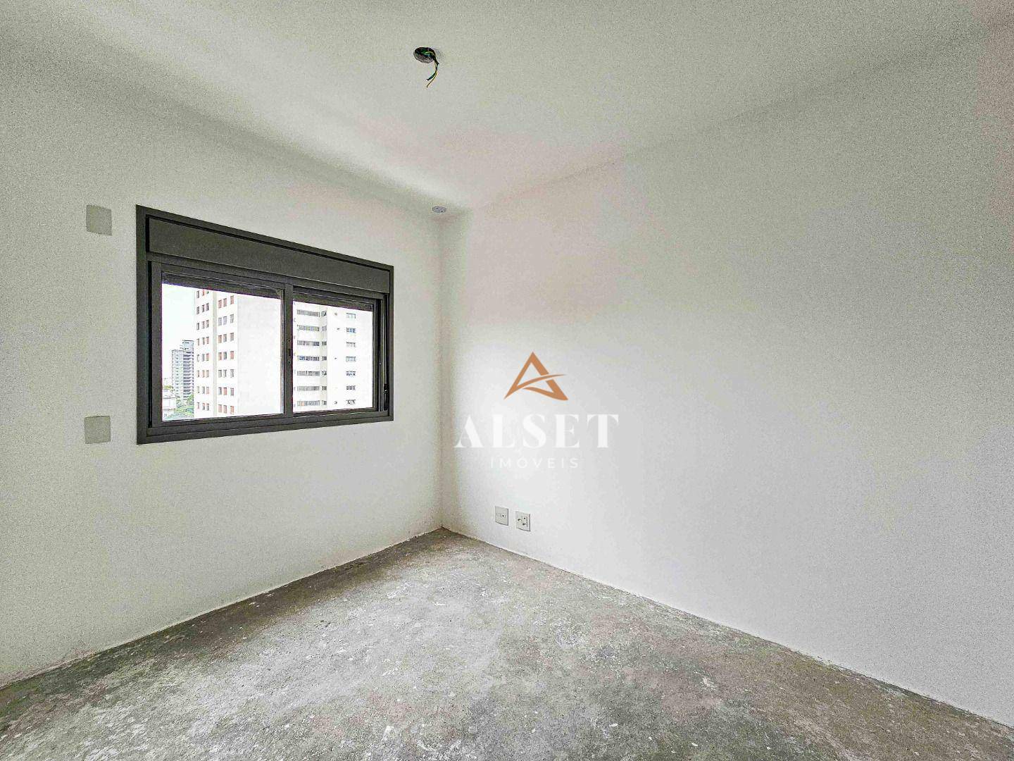 Apartamento à venda com 3 quartos, 159m² - Foto 16