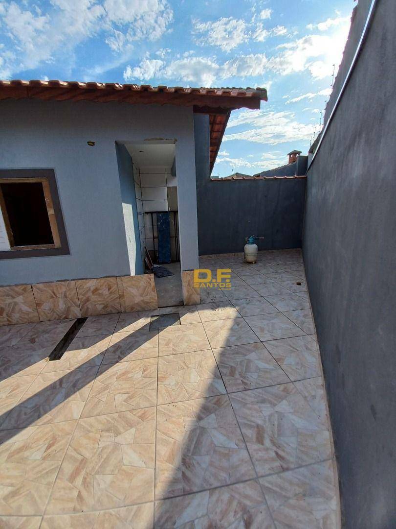 Casa à venda com 2 quartos, 150M2 - Foto 4