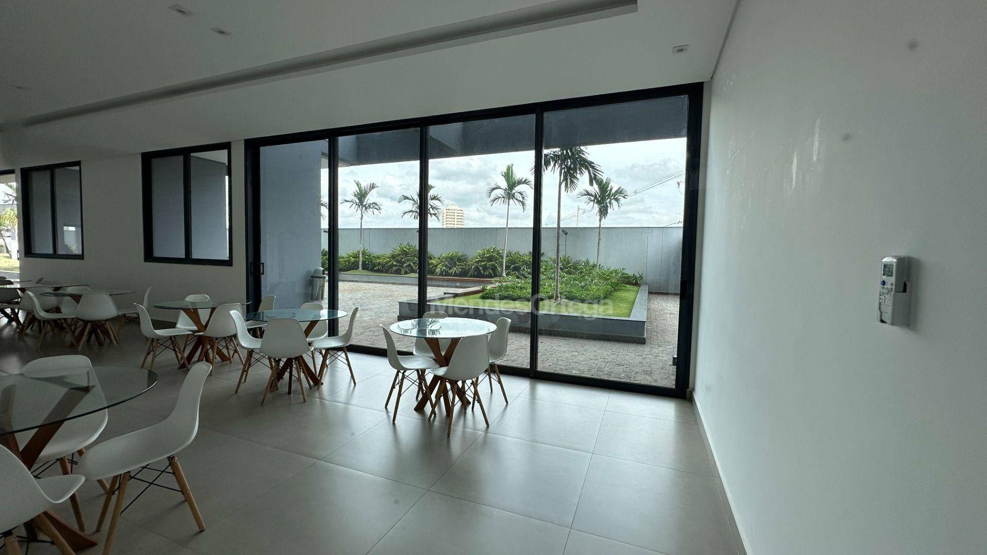 Apartamento para alugar com 2 quartos, 72m² - Foto 47