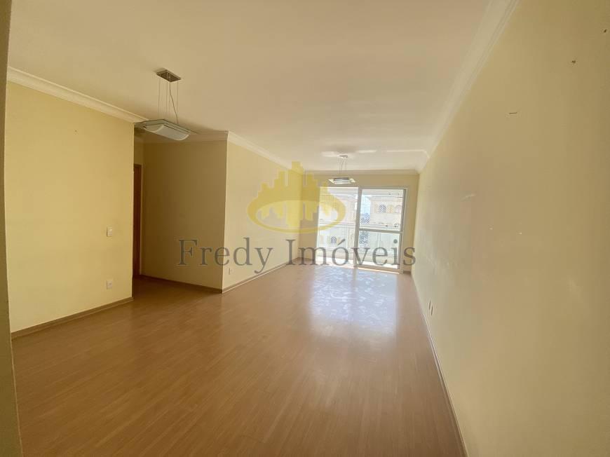 Apartamento à venda com 3 quartos, 113m² - Foto 2