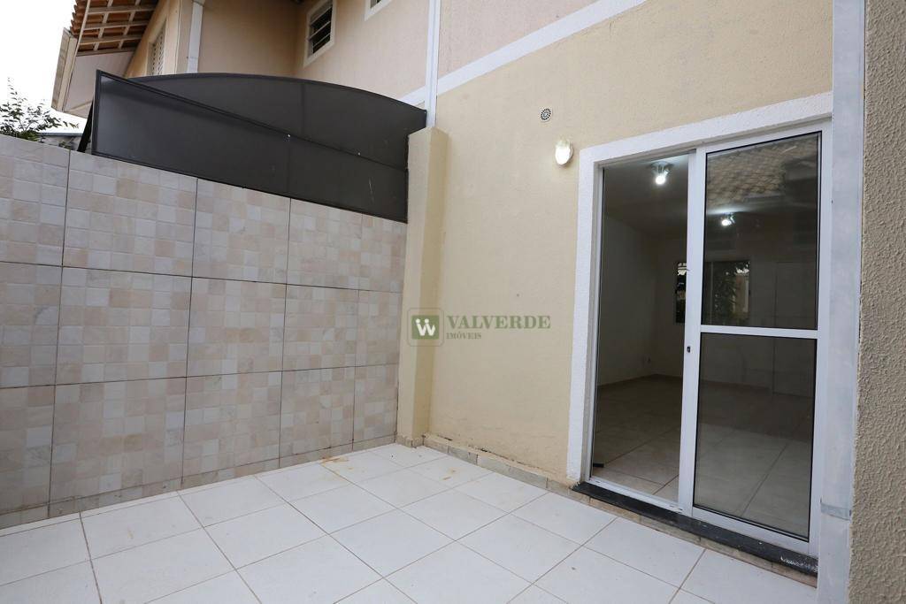 Casa à venda e aluguel com 3 quartos, 154m² - Foto 5