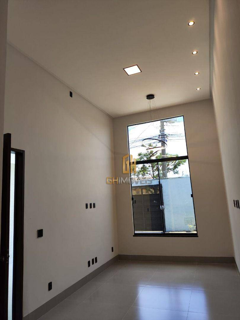 Casa à venda com 3 quartos, 110m² - Foto 5