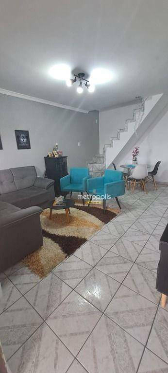 Sobrado à venda com 3 quartos, 180m² - Foto 1