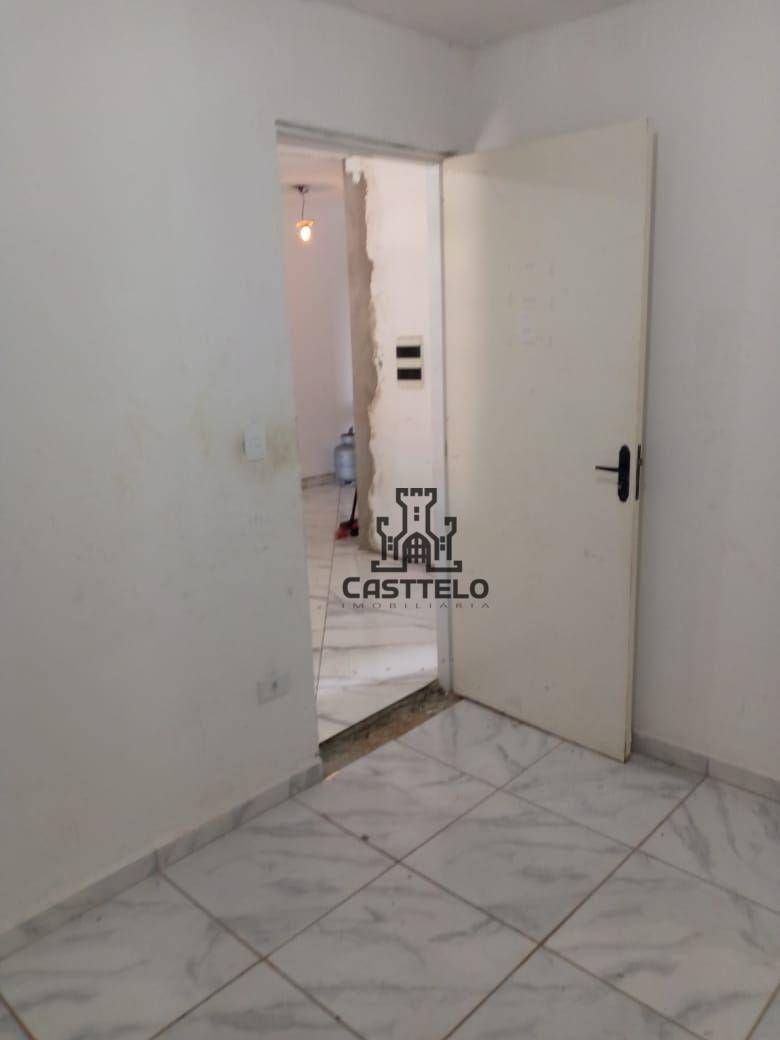 Casa à venda com 3 quartos, 70m² - Foto 19