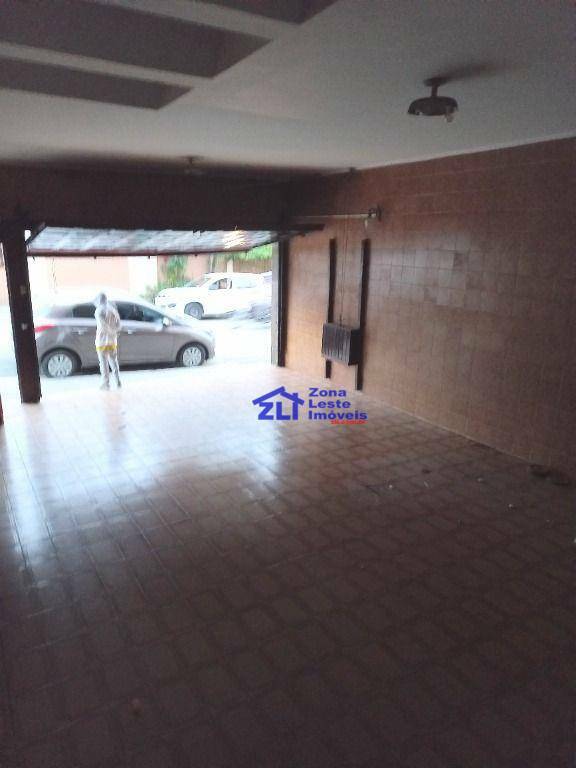 Sobrado para alugar com 4 quartos, 300m² - Foto 37