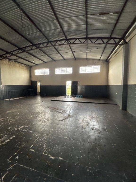 Depósito-Galpão-Armazém para alugar, 400m² - Foto 4