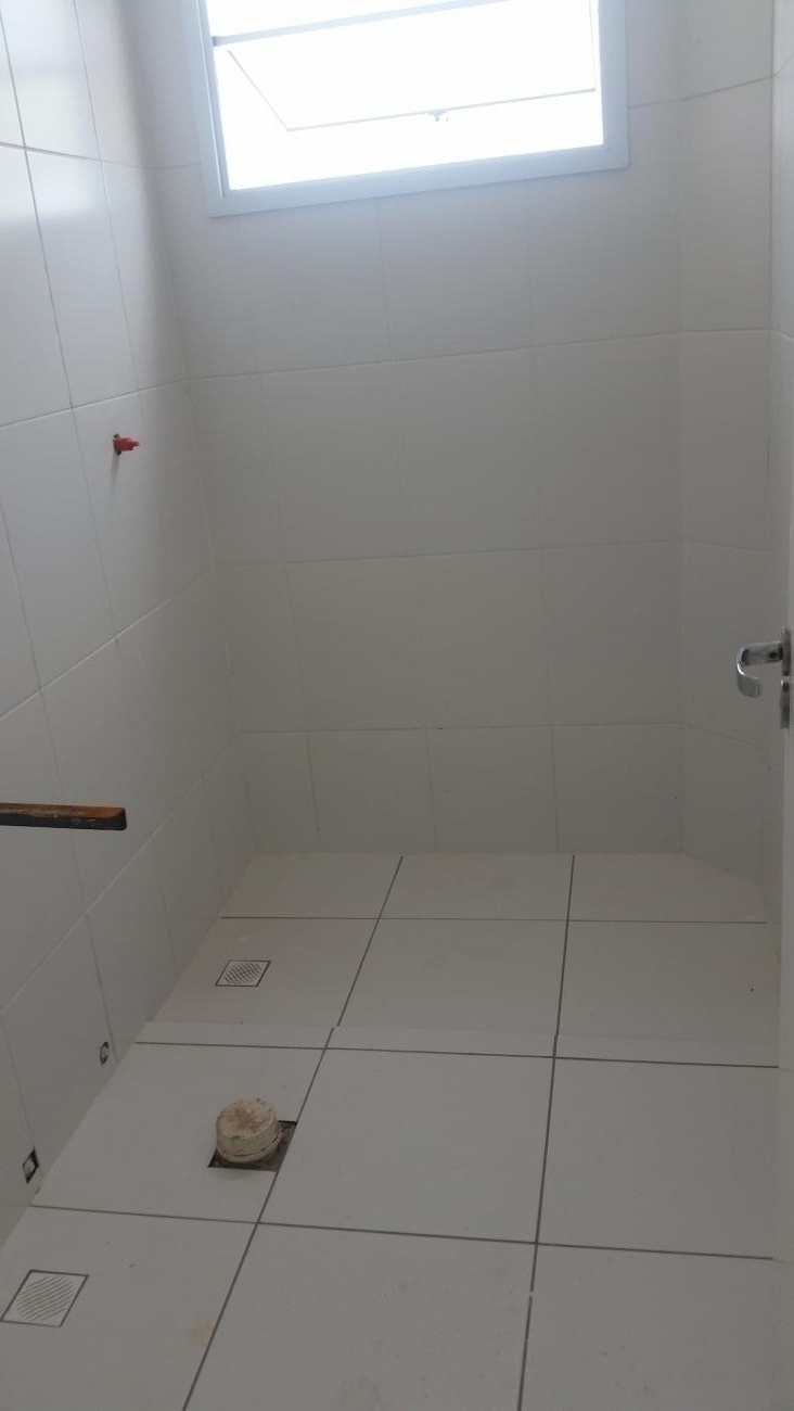 Apartamento à venda com 2 quartos, 68m² - Foto 1